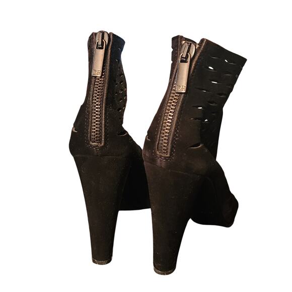 Diane Von Furstenberg Suede Leather Black Laser Cut Peep Toe Booties Size 8 - Picture 4 of 7